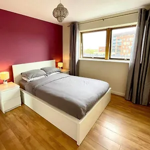 One Bedroom With Great Views London